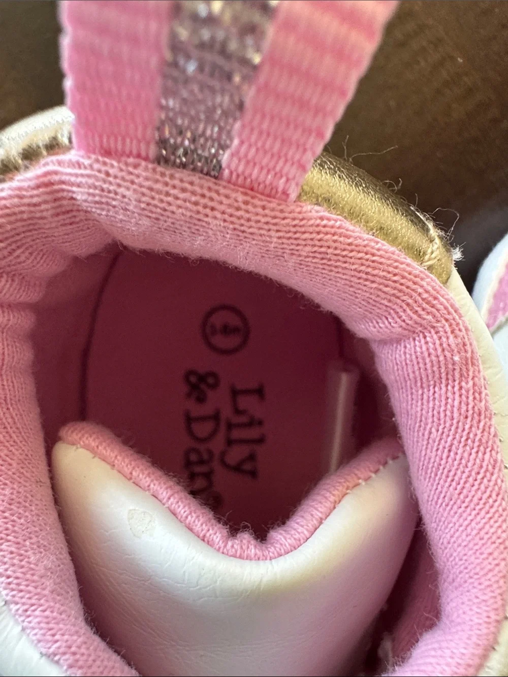 Lily & Dan Baby Walker Shoes with Pink Heart Accent - White & Pink sz 3-6 months